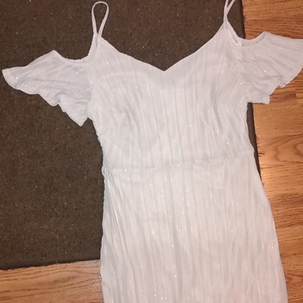Champagne dress size 4